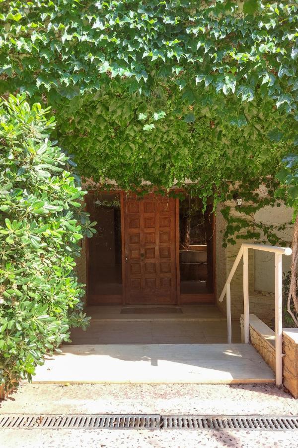 Appartamento Naiads Nest - The Garden Gem Varkiza Esterno foto